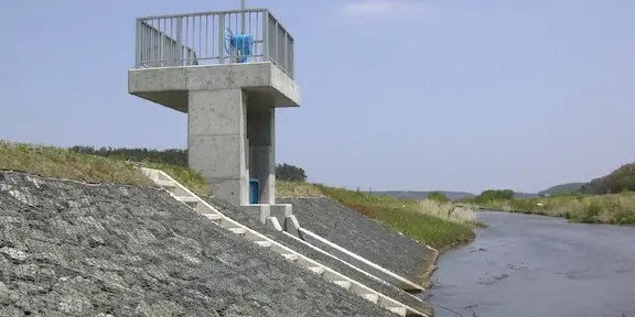 河川構造物